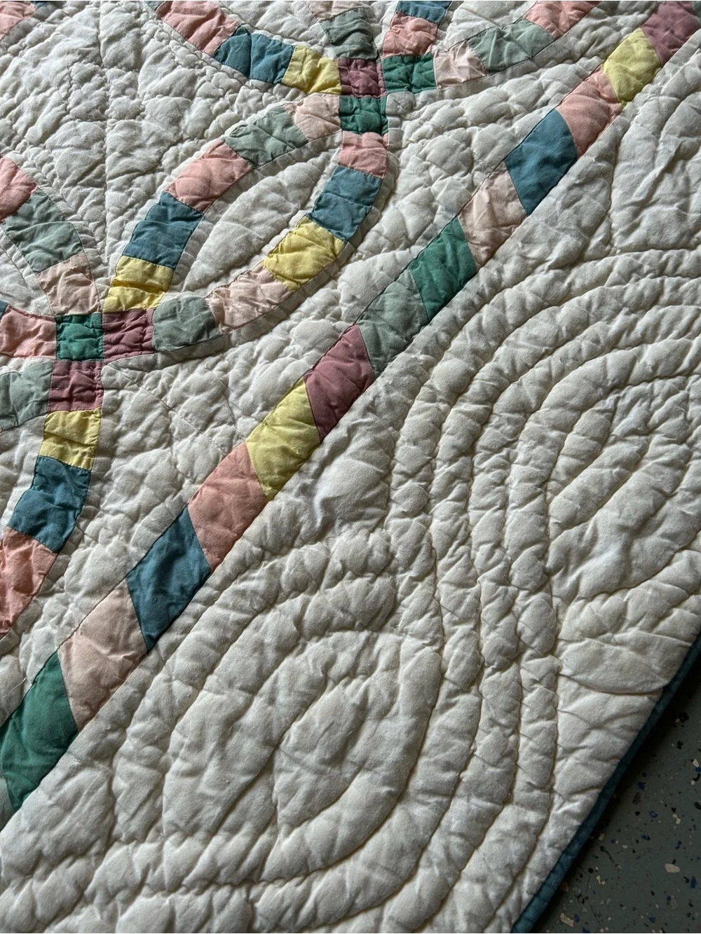 Vintage handmade White Patchwork Double Wedding Ring Quilt with Pastel Accents
